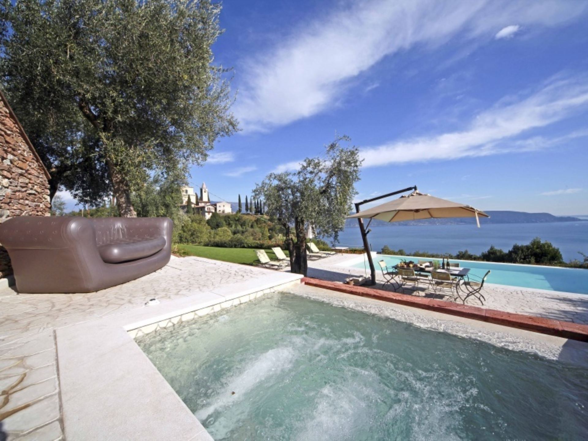 VILLA LE SELVE