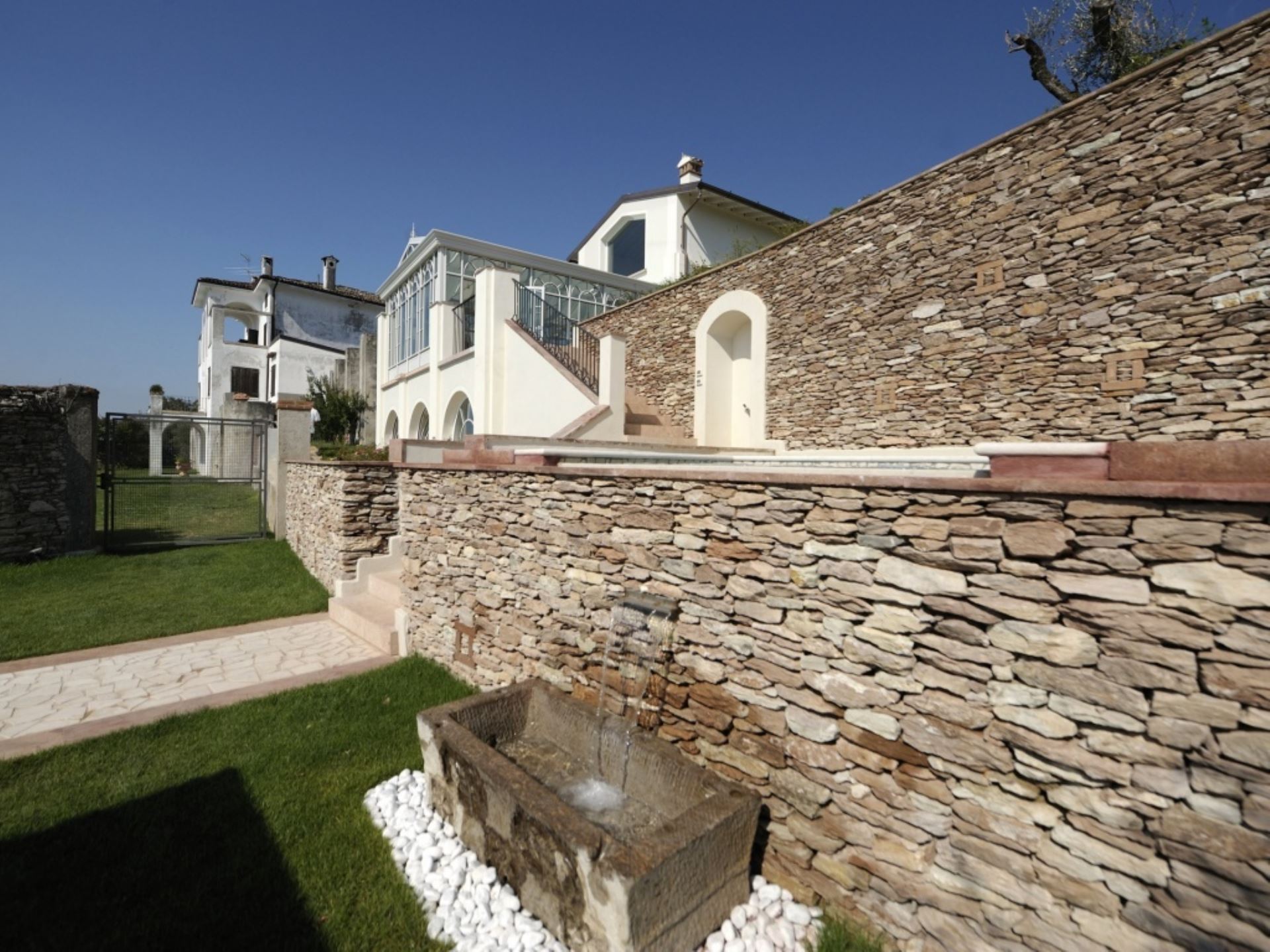 VILLA LE SELVE