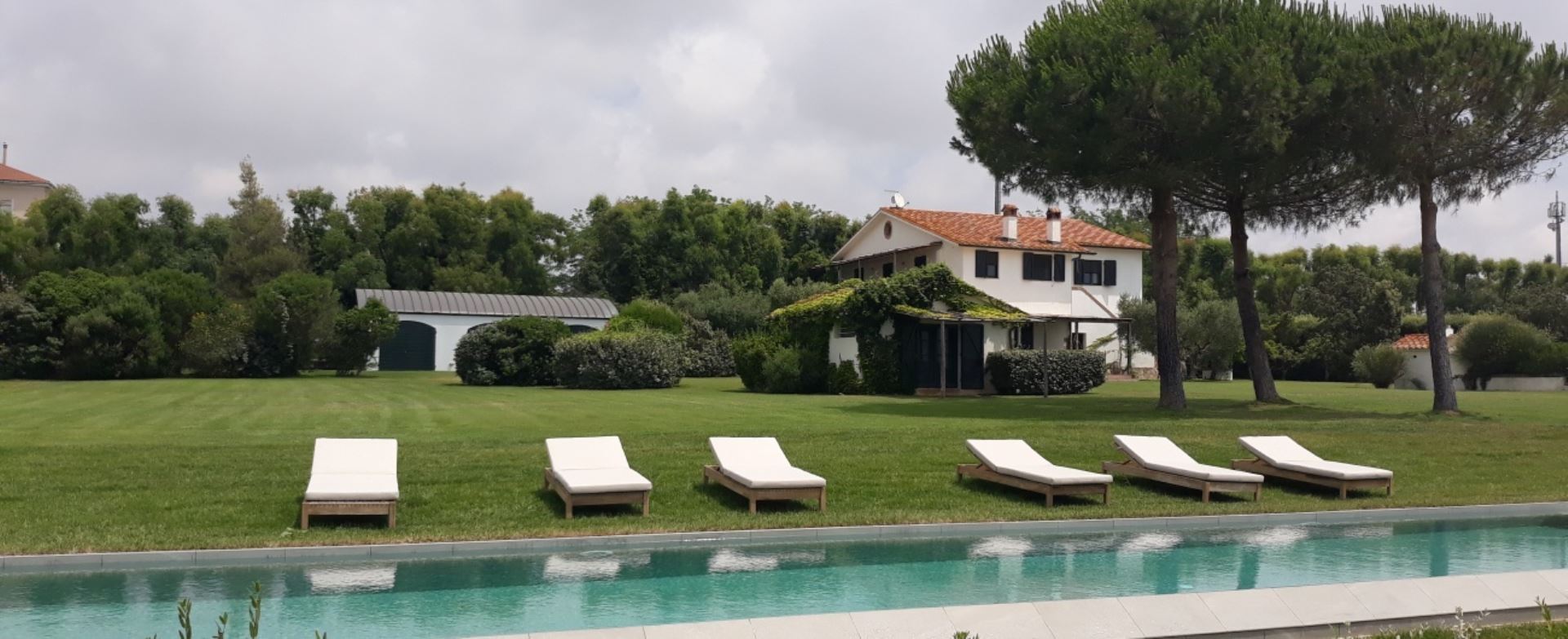 CASALI DI BURANO - VILLA DEI TRE ULIVI