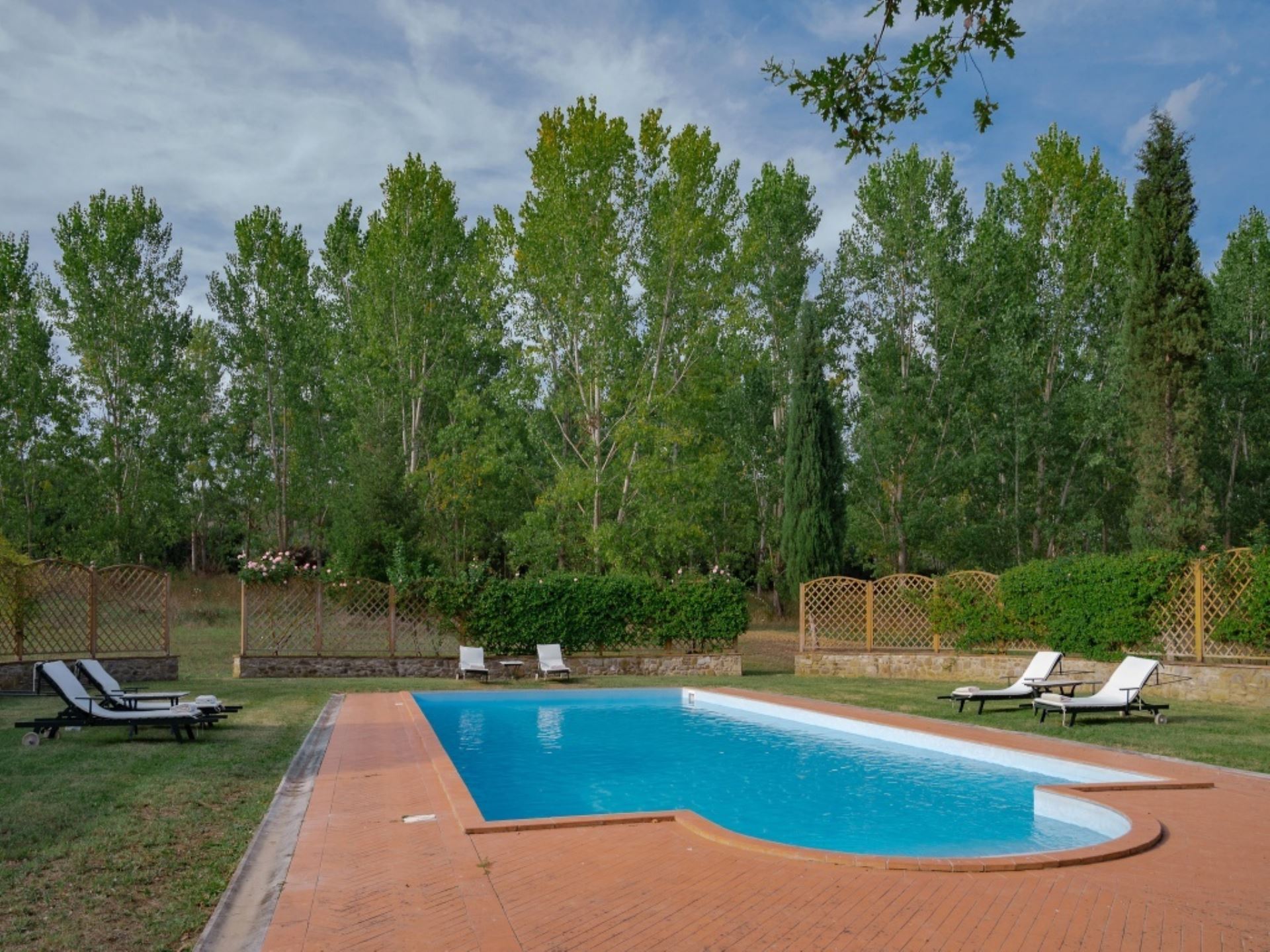 VILLA IOLE