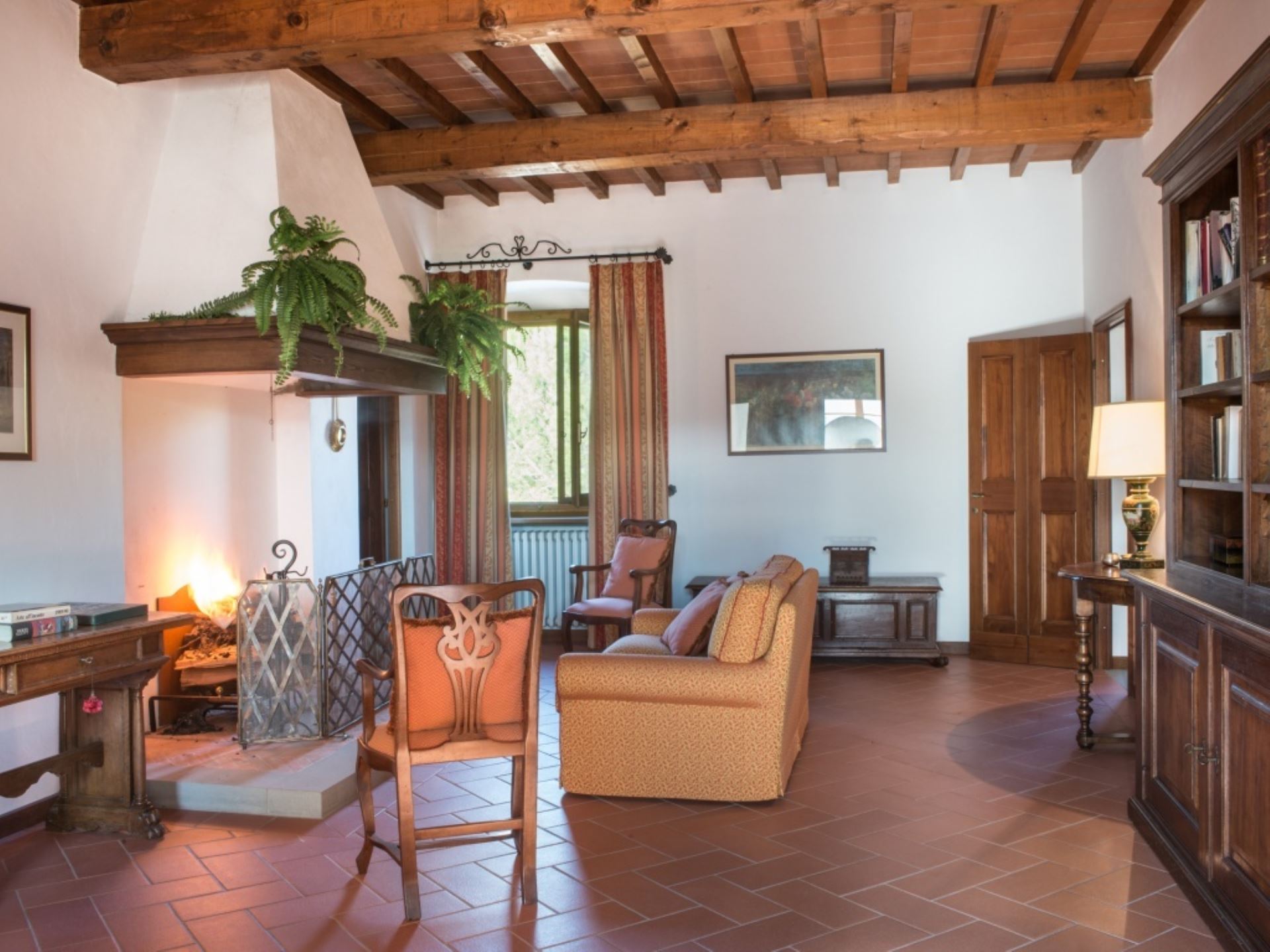 VILLA IOLE