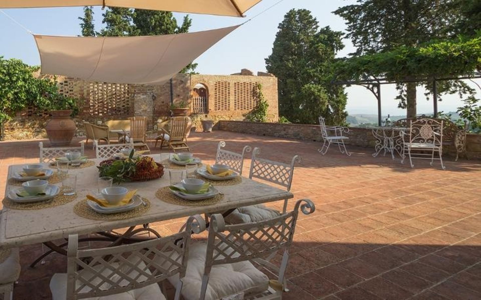 VILLA LISA