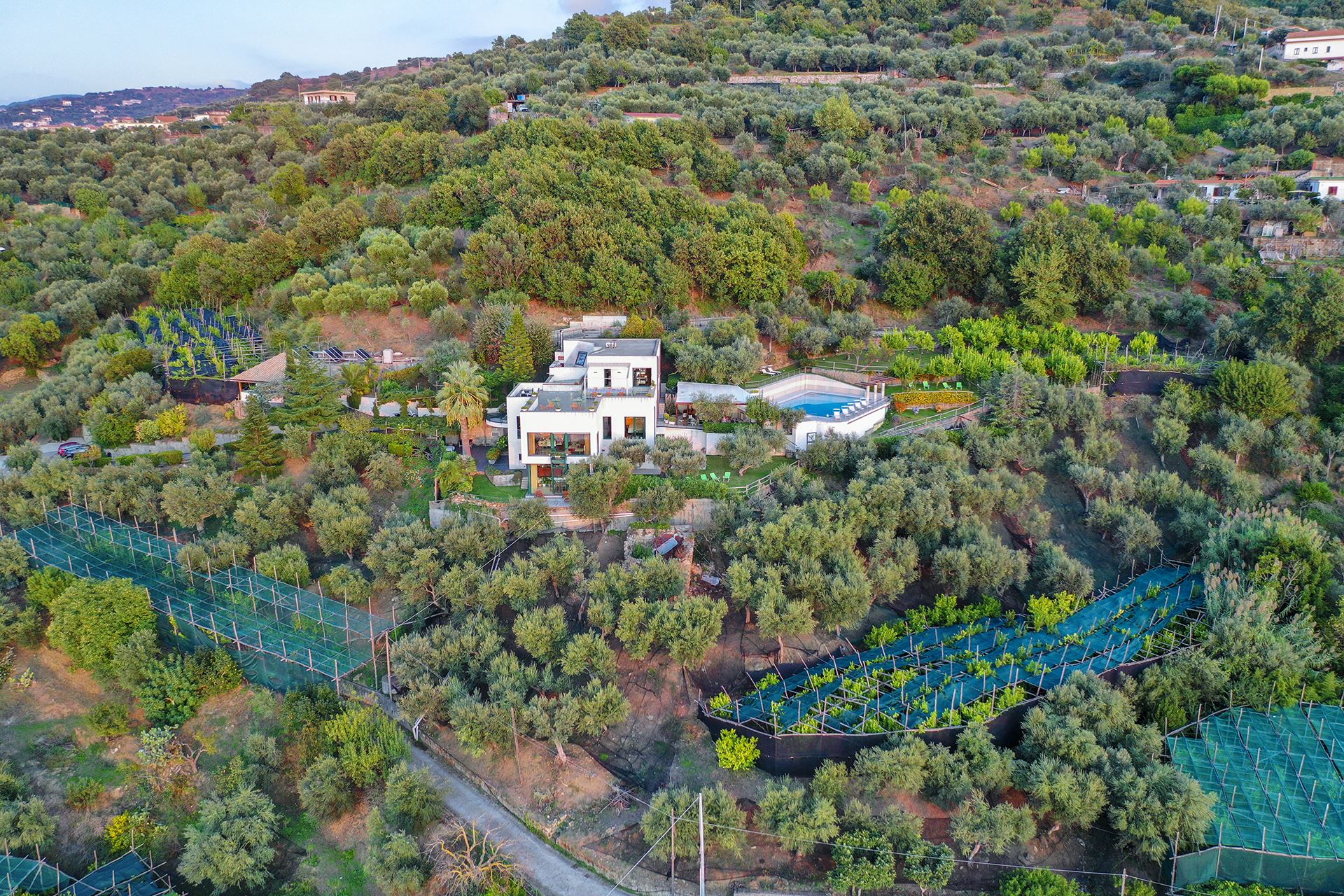 VILLA LILIANA