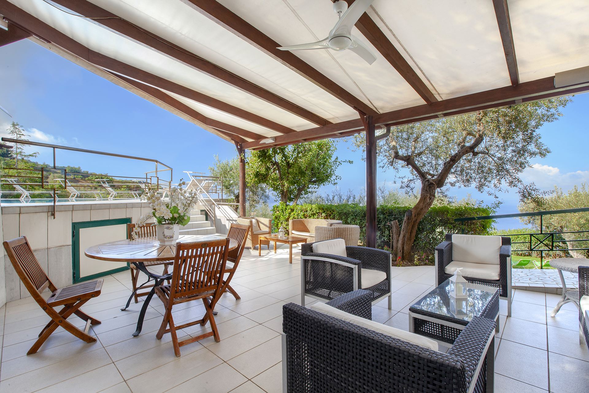 VILLA LILIANA