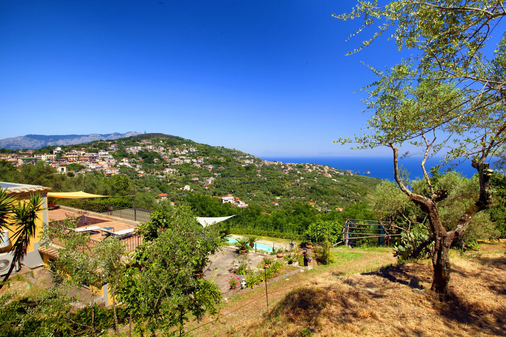 VILLA VETARA