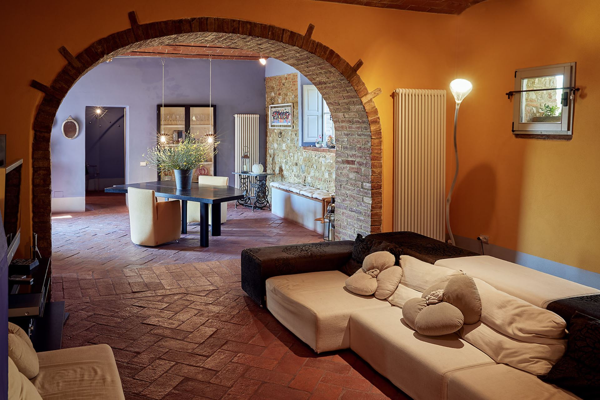 SOTTO COLLE - VILLA
