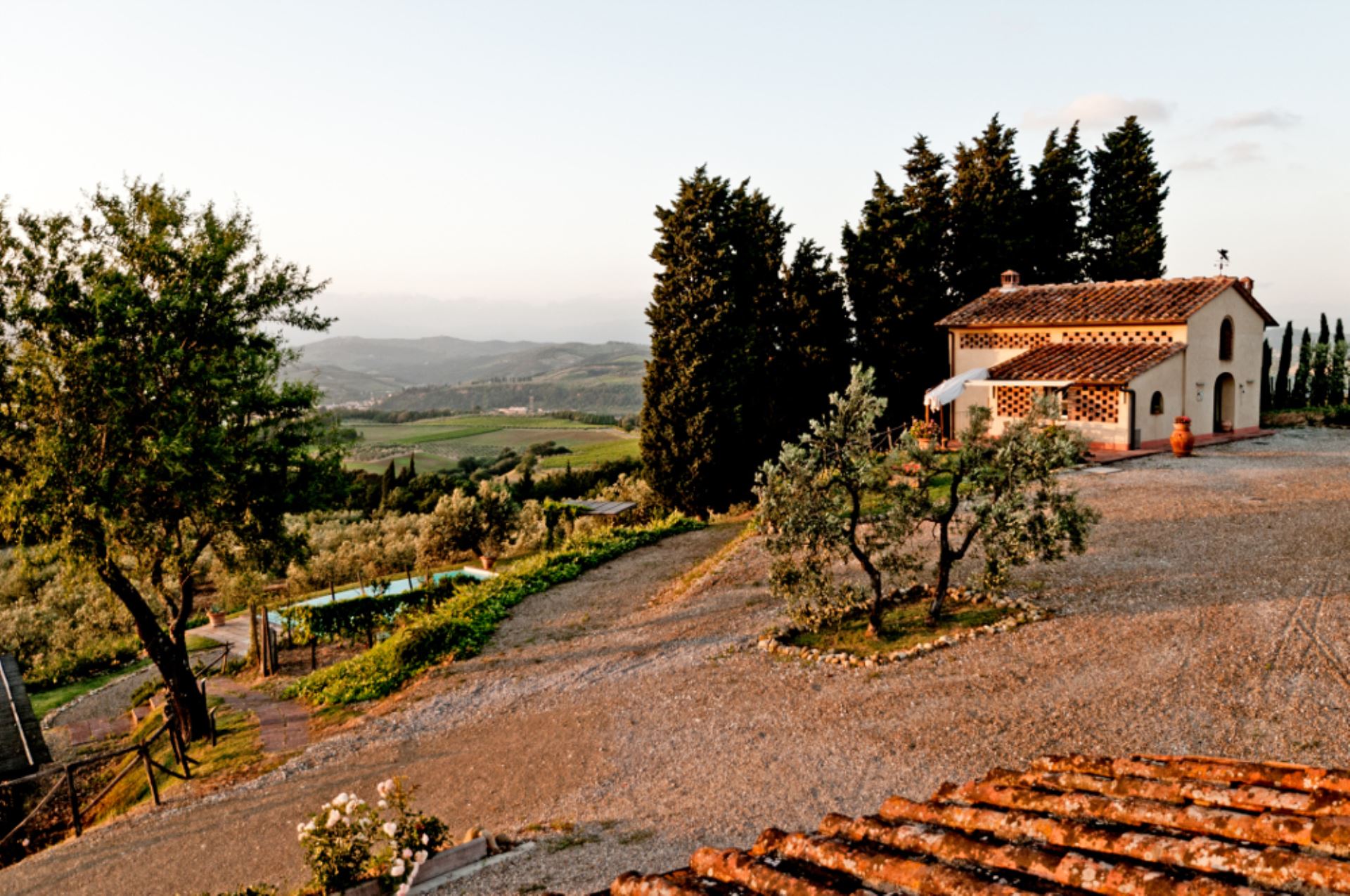 SOTTO COLLE - VILLA e COTTAGE