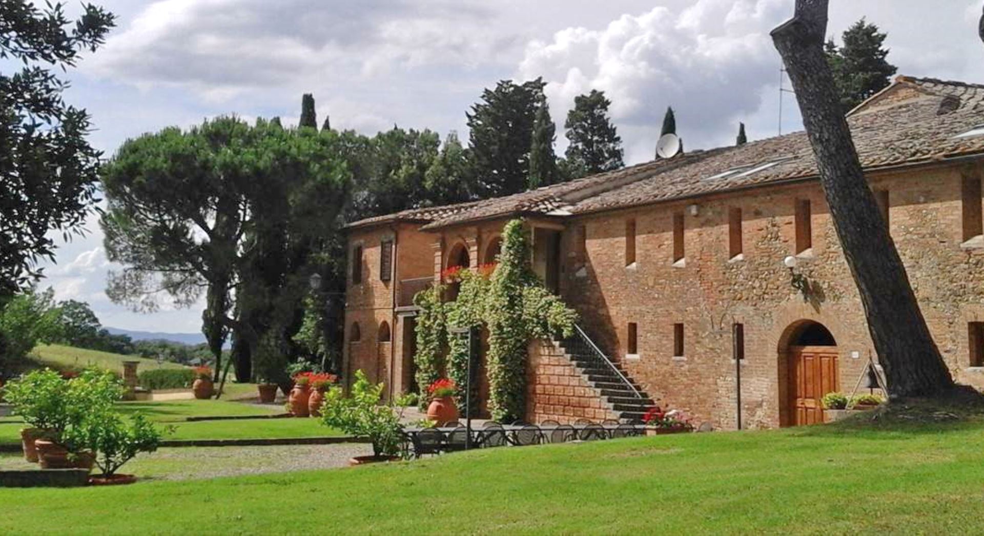 TINAIO & SANTO STEFANO