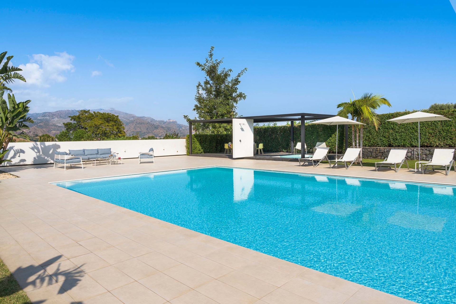 VILLA CONTEMPORANEA