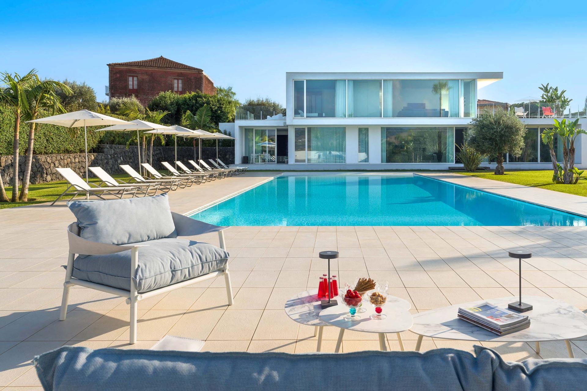 VILLA CONTEMPORANEA