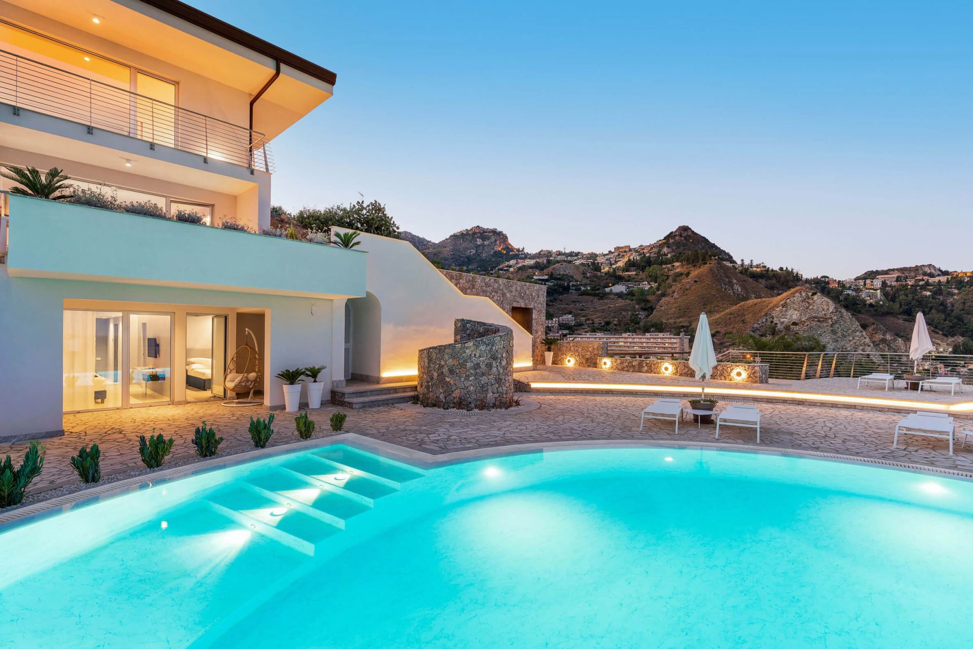 VILLA TAORMINA