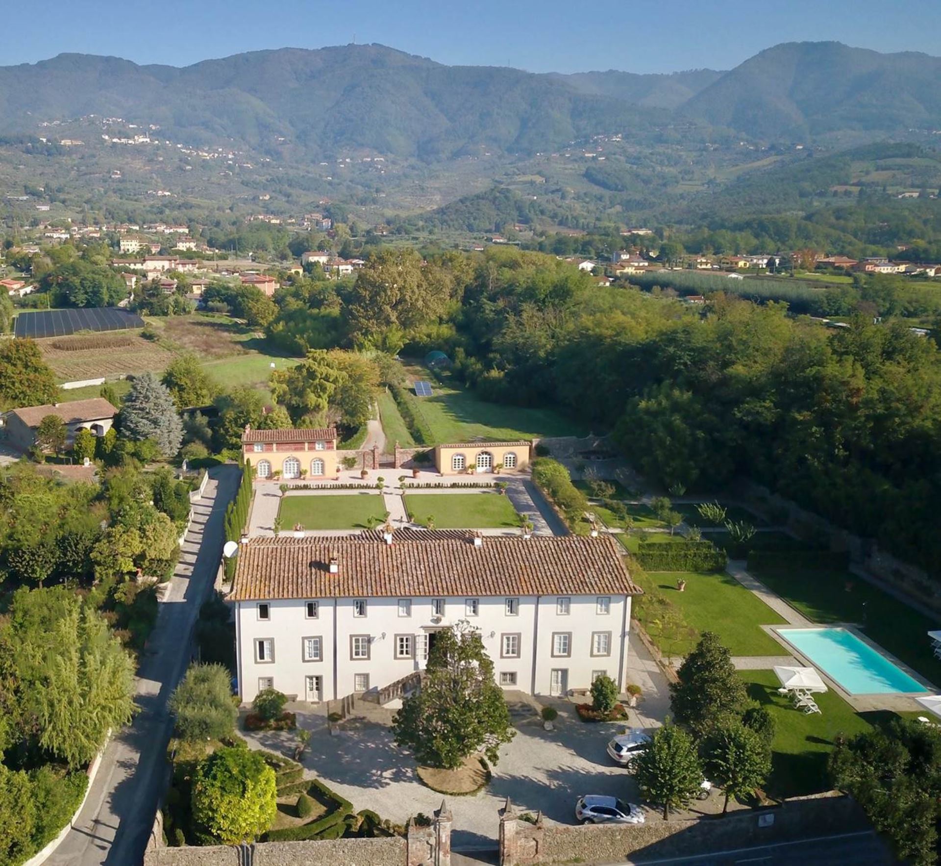 VILLA LUCCHESE