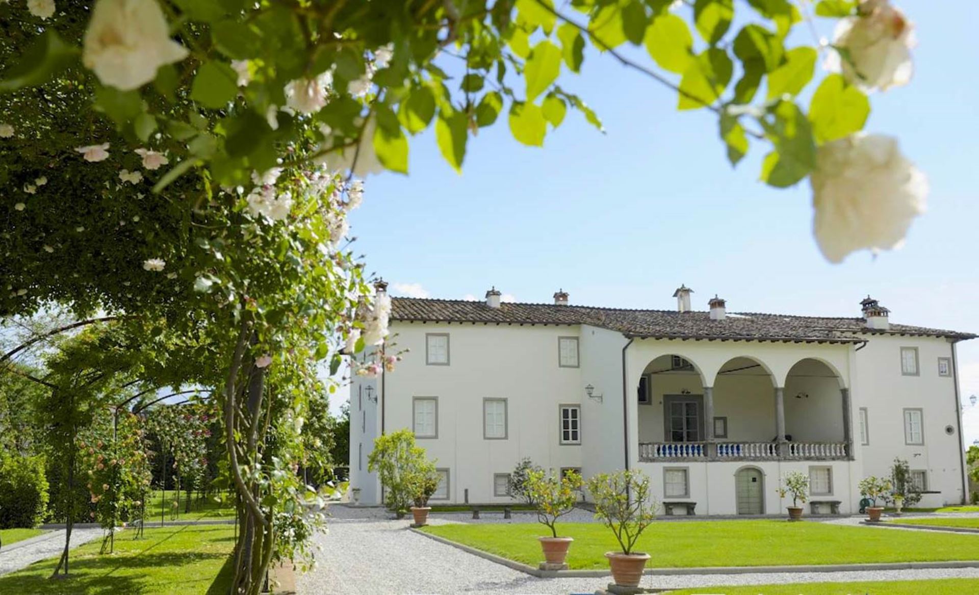 VILLA LUCCHESE