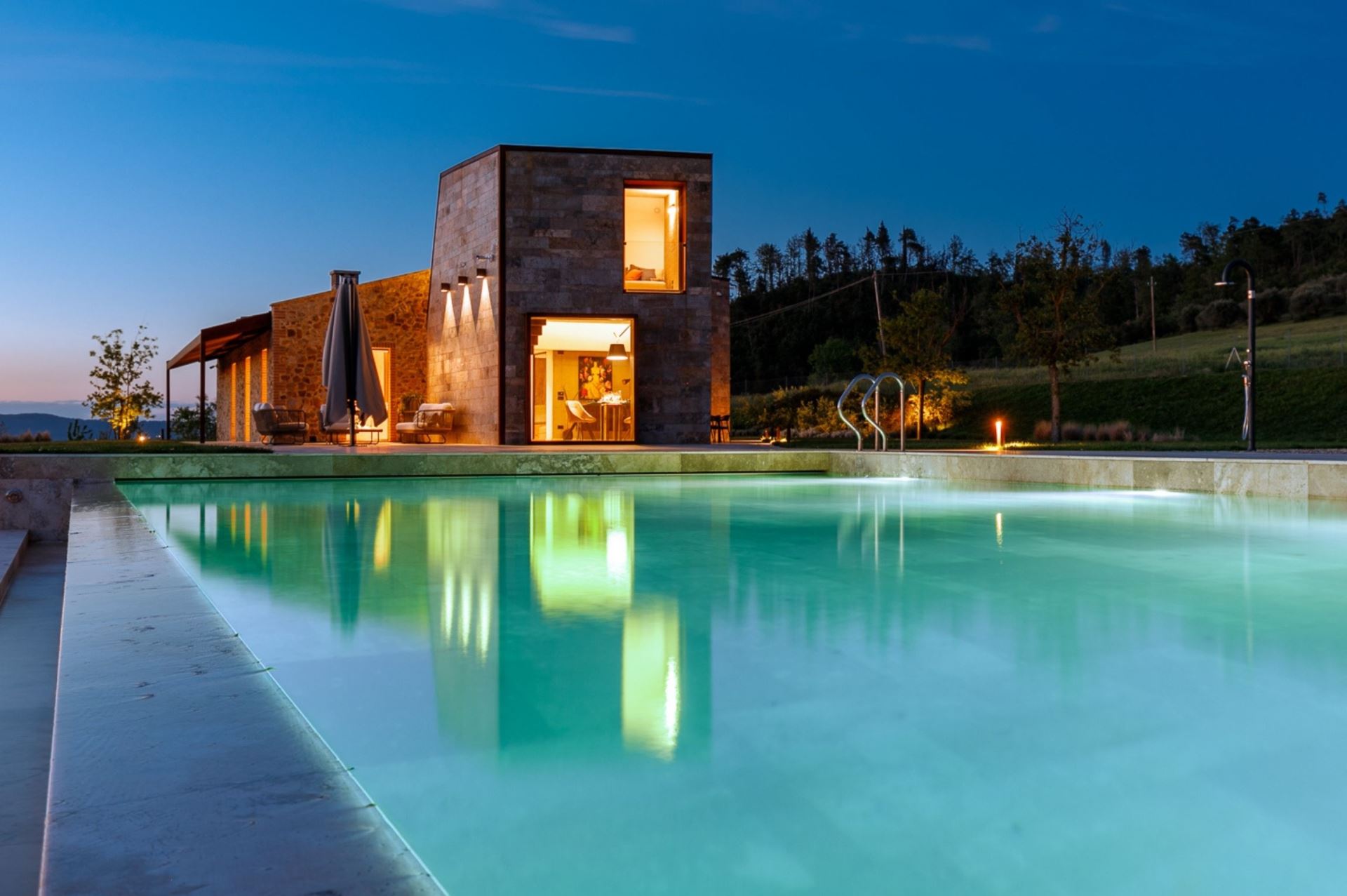VILLA DESIGN