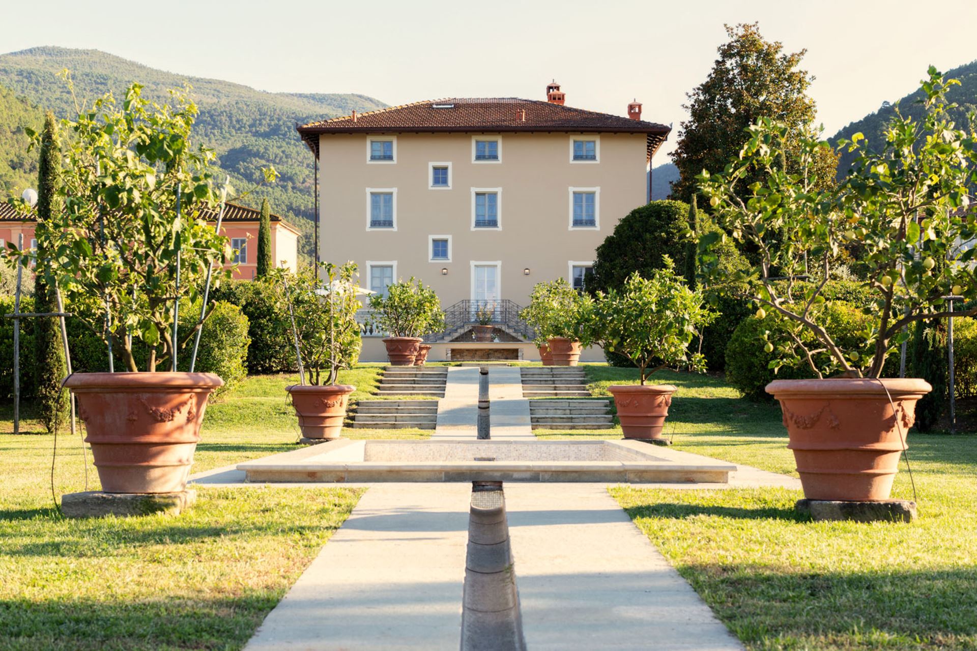 VILLA AGLAE
