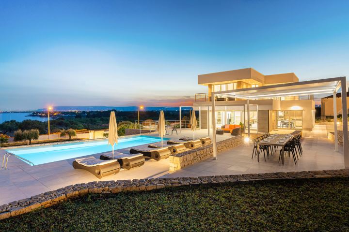 VILLA NINA