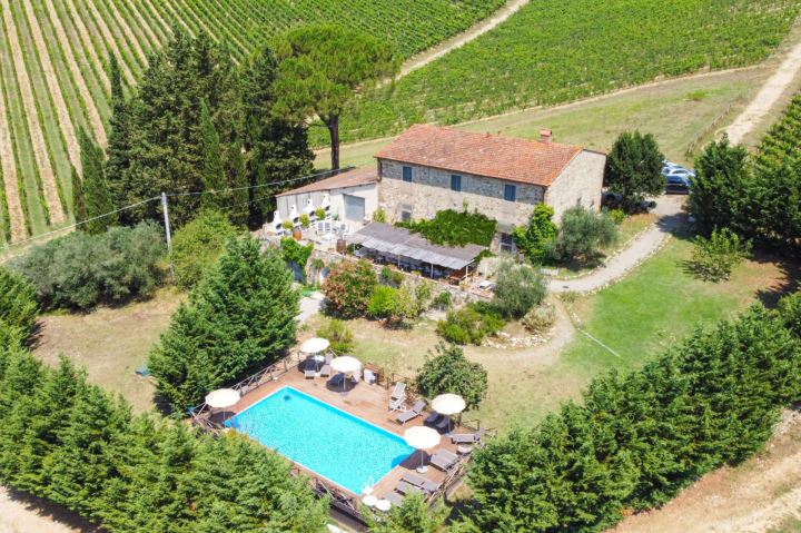 VILLA VAL DI PESA