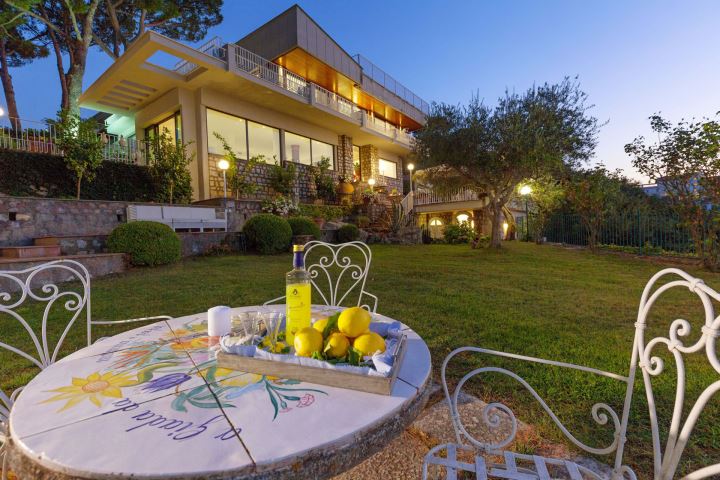 VILLA DEL TRAMONTO