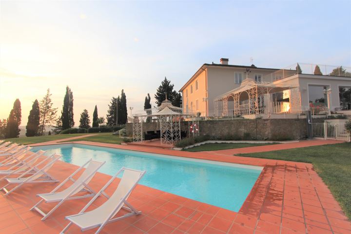 VILLA DEL SOLE