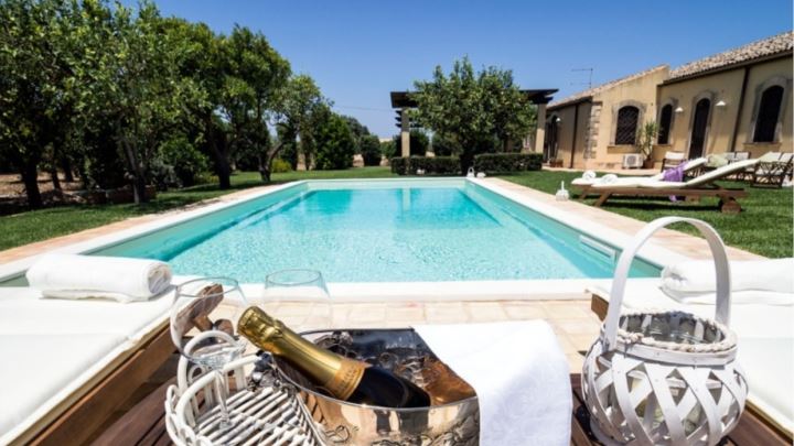VILLA DEL SIRIO