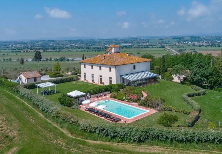 VILLA RELAIS