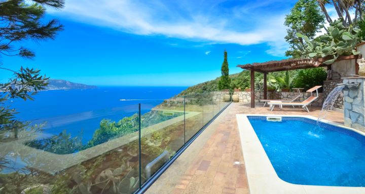 VILLA CAMPANELLA