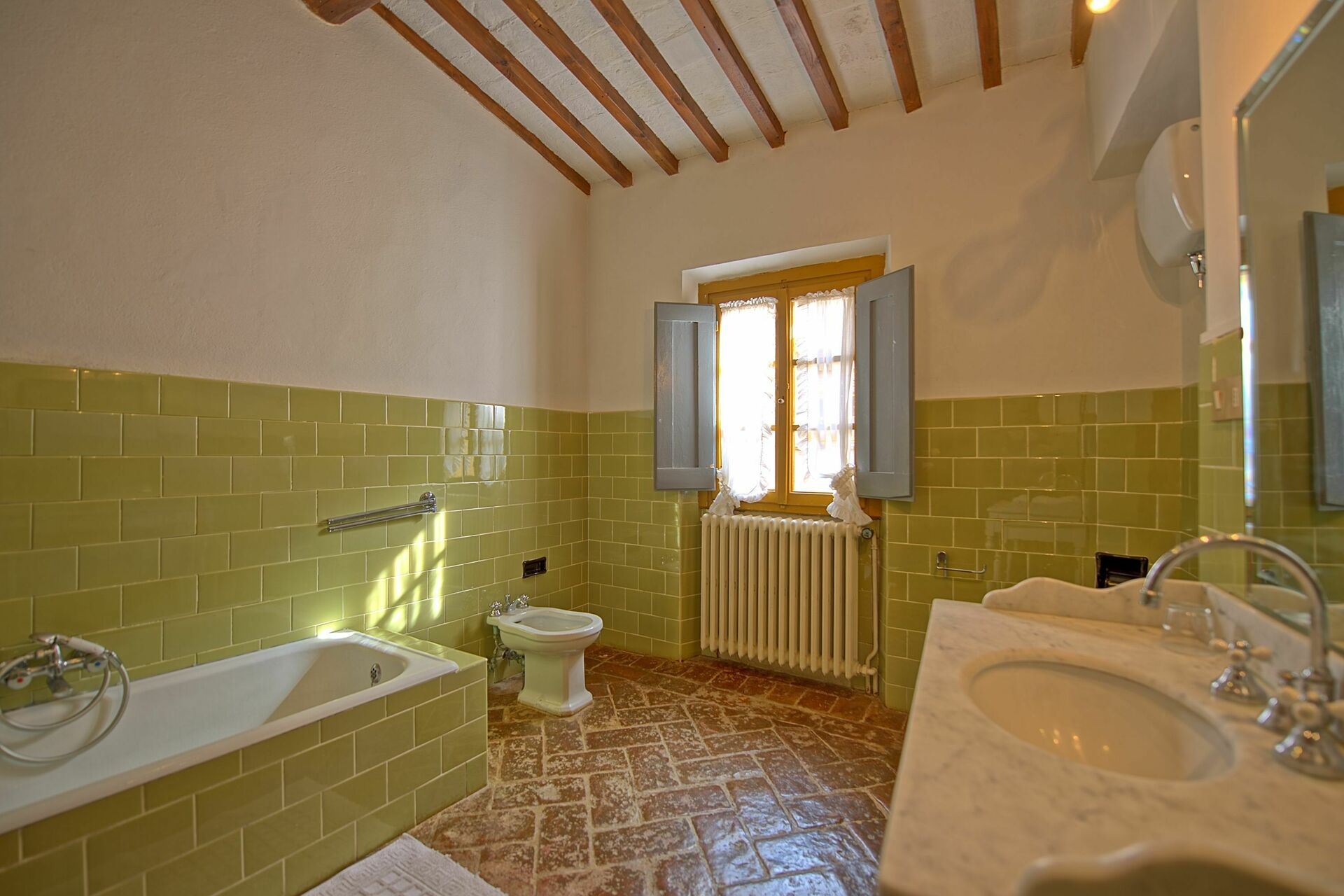 image Montegufoni 24